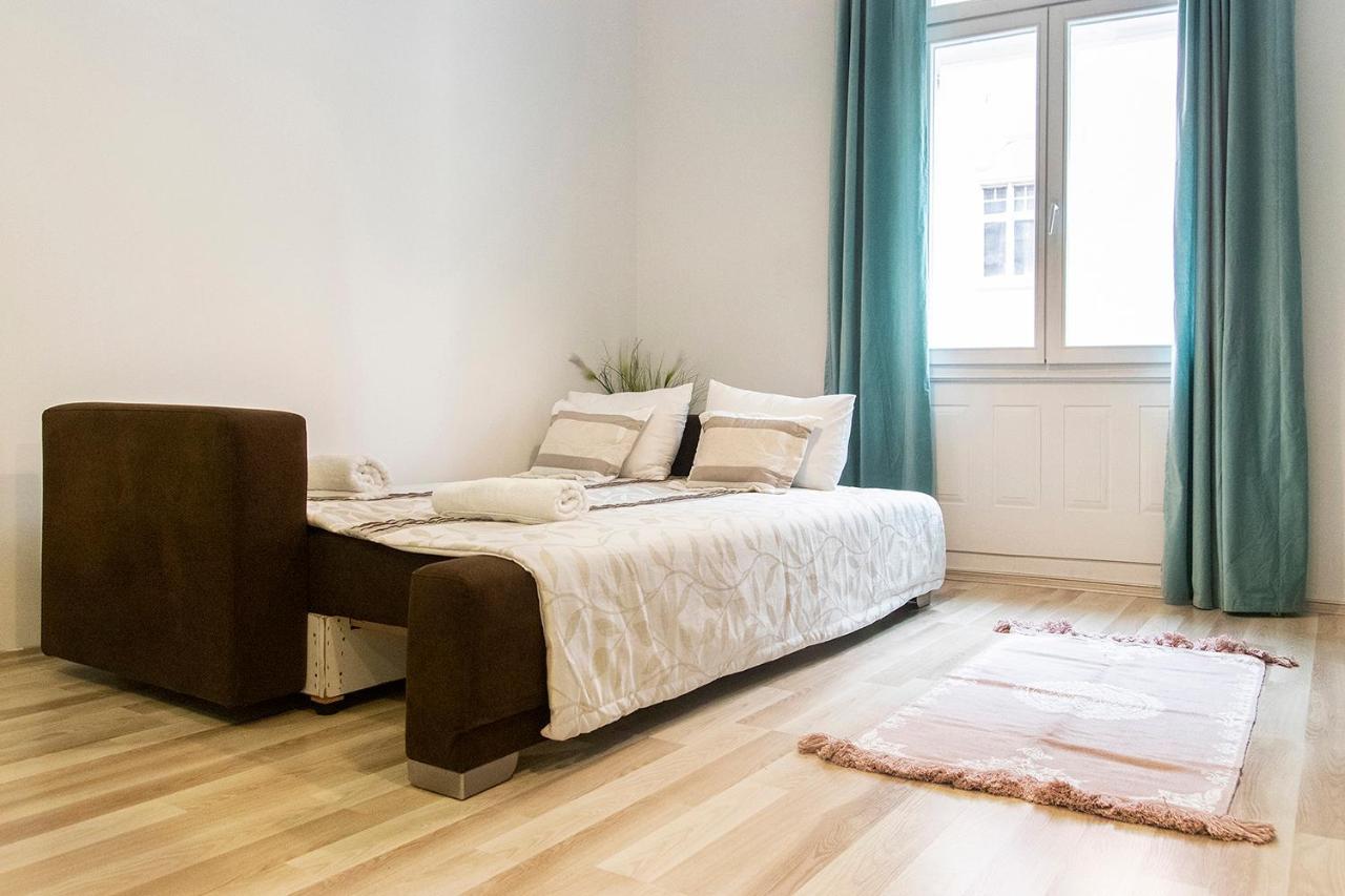 Real Apartments Semmelweis II Βουδαπέστη Εξωτερικό φωτογραφία